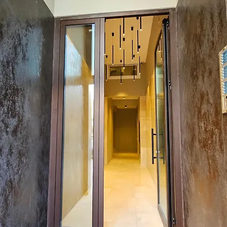 Center Easy_luxury * Tirana